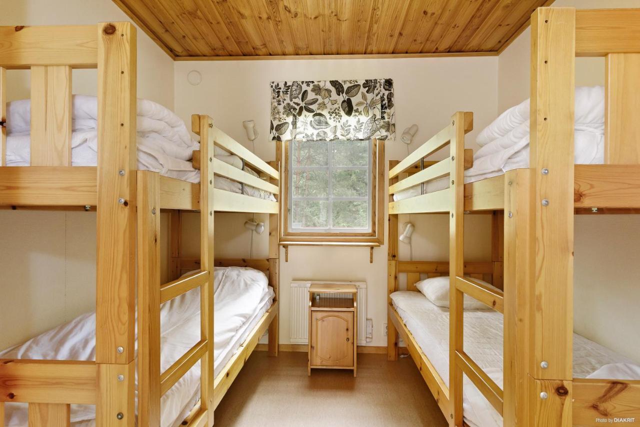 First Camp Mellsta-Borlaenge Hotel Bagian luar foto