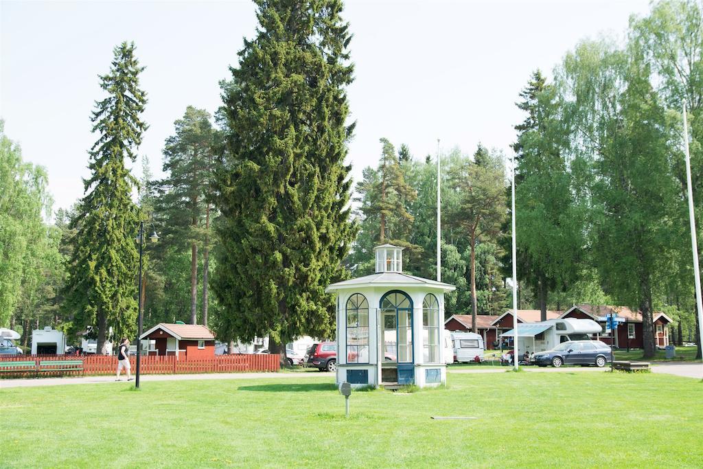 First Camp Mellsta-Borlaenge Hotel Bagian luar foto