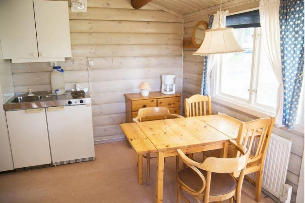 First Camp Mellsta-Borlaenge Hotel Bagian luar foto